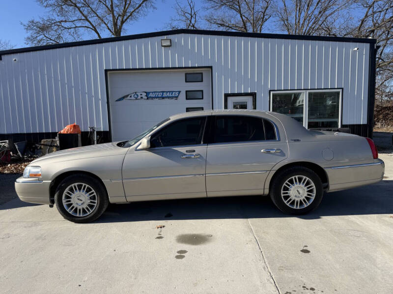2008 Lincoln Town Car Signature Limited