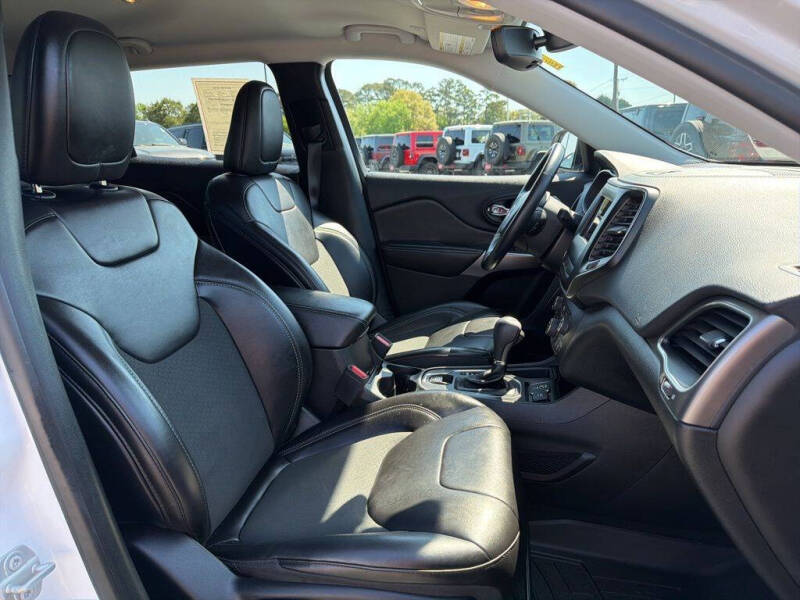2021 Jeep Cherokee Latitude Plus