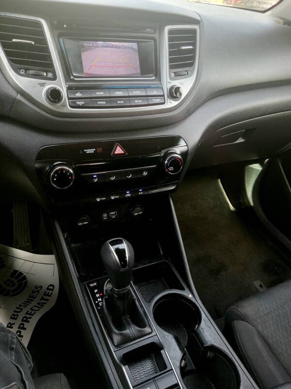 2016 Hyundai Tucson SE