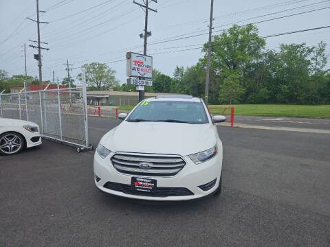 2015 Ford Taurus for sale at Brothers Auto Group - Brothers Auto Outlet in Youngstown OH