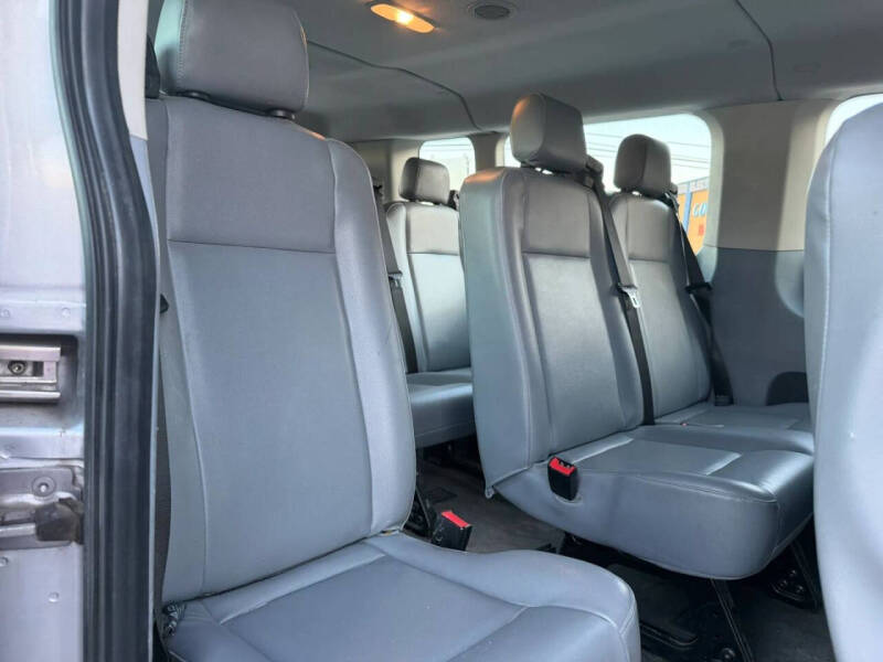 2017 Ford Transit