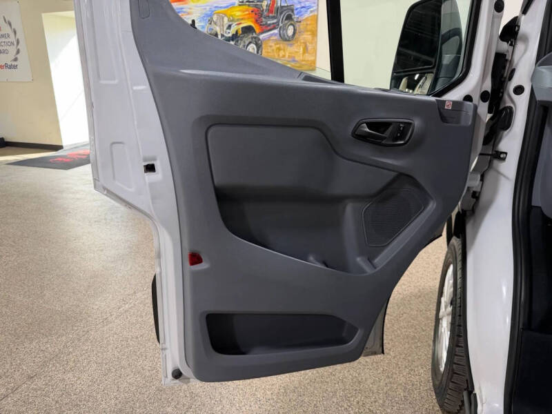 2019 Ford Transit
