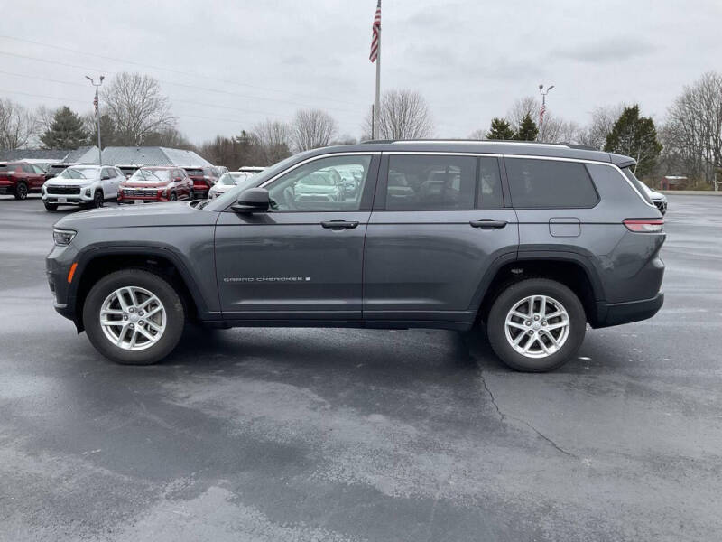 2022 Jeep Grand Cherokee L Laredo