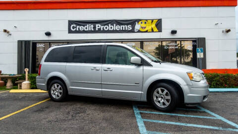 2008 Chrysler Town and Country for sale at Car Depot in Miramar FL