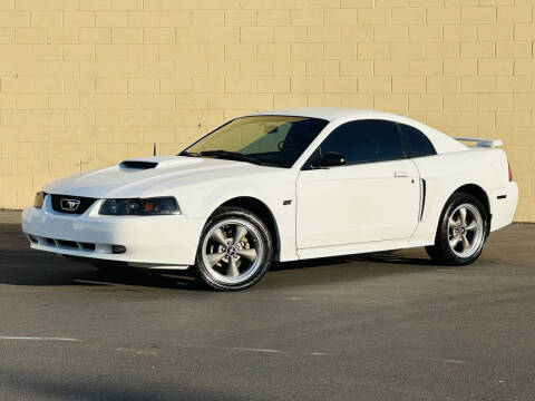 2002 Ford Mustang GT Deluxe