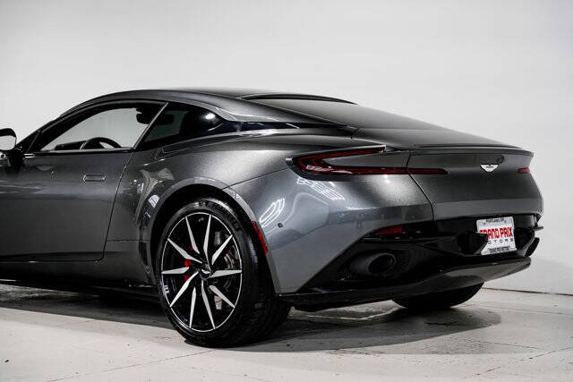 2017 Aston Martin DB11