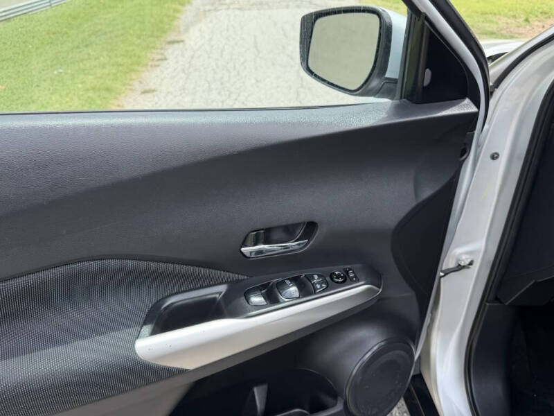 2018 Nissan Kicks SV