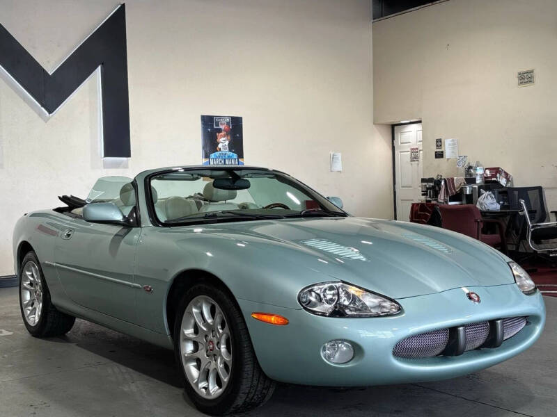 2001 Jaguar XKR