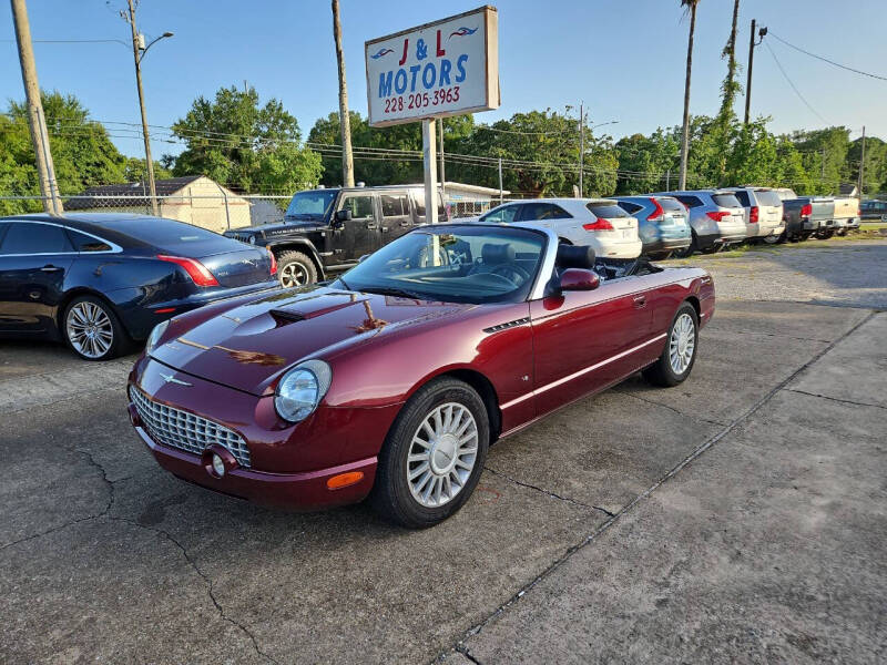 2004 Ford Thunderbird Deluxe