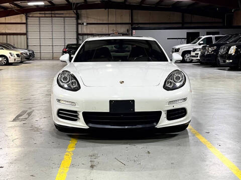 2014 Porsche Panamera 4
