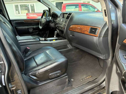 2012 Nissan Armada Platinum