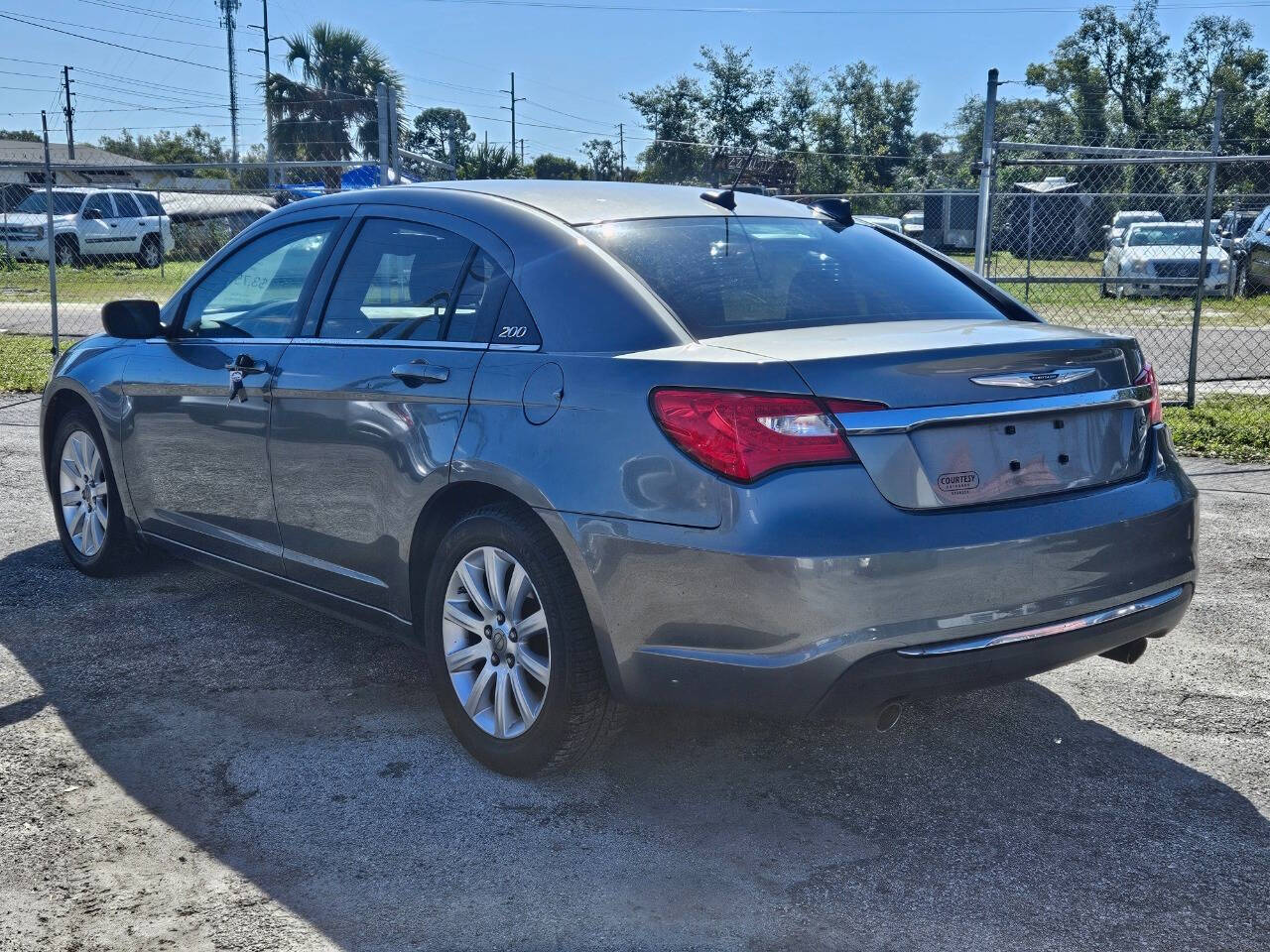 2012 Chrysler 200 for sale at JOHNS AUTO SALES LLC in Apopka, FL