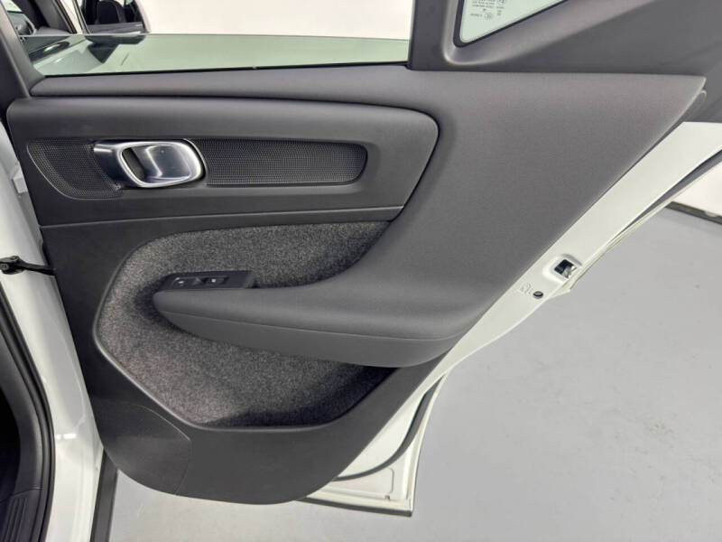 2024 Volvo XC40 Recharge Twin Plus