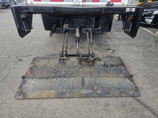 2017 Isuzu NPR XD DSL REG AT