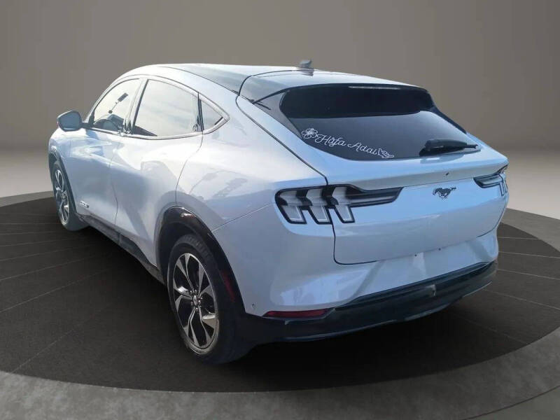 2022 Ford Mustang Mach-E Premium