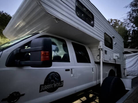 2013 Ford LANCE CAMPER 19