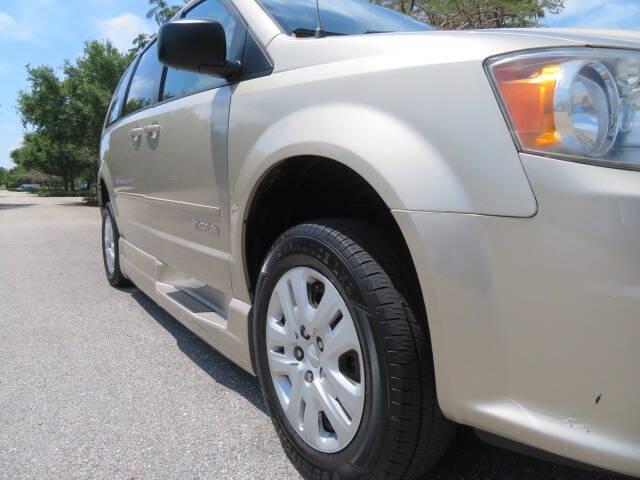 2013 Dodge Grand Caravan SE