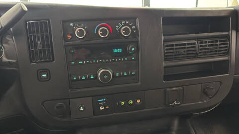 2018 Chevrolet Express LT 2500