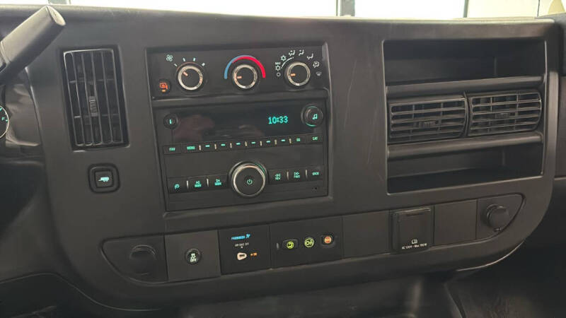 2018 Chevrolet Express LT 2500