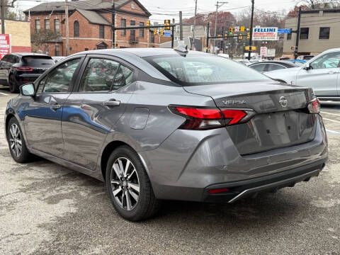 2021 Nissan Versa SV