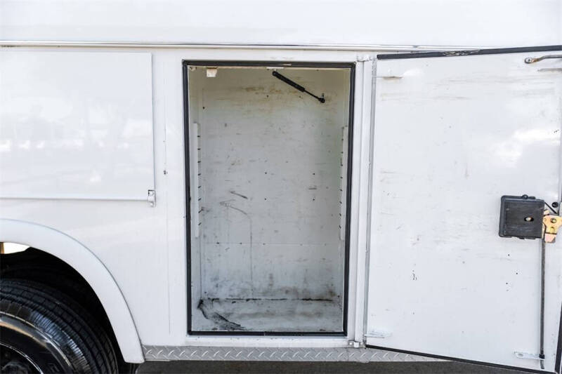 2020 Chevrolet Express 3500