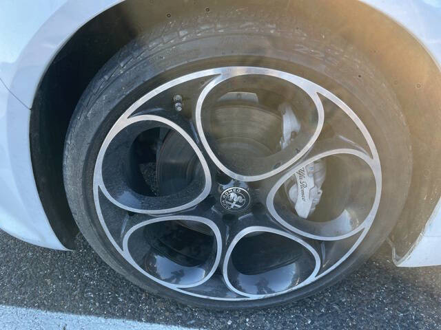 2022 Alfa Romeo Giulia Ti