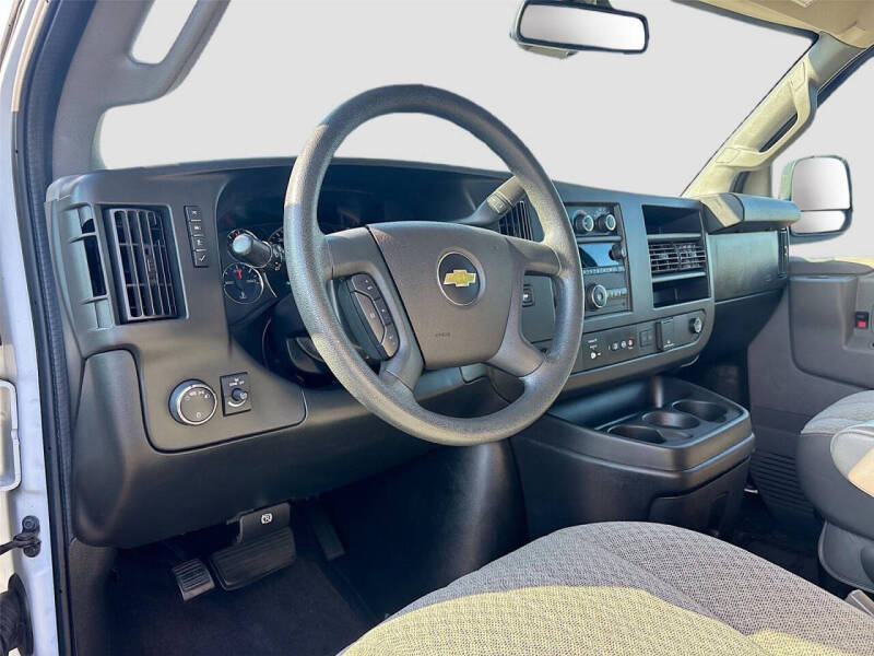 2020 Chevrolet Express LT 3500