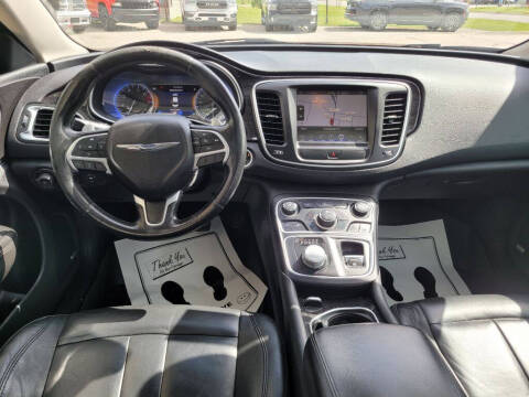 2015 Chrysler 200 C