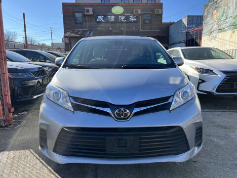2018 Toyota Sienna for sale at TJ AUTO in Brooklyn NY