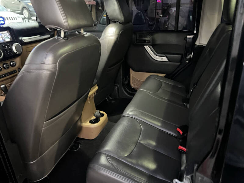 2015 Jeep Wrangler Unlimited Altitude