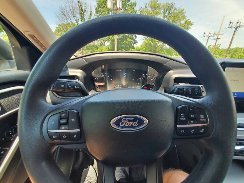2023 Ford Explorer