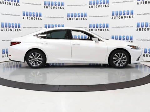 2019 Lexus ES 350