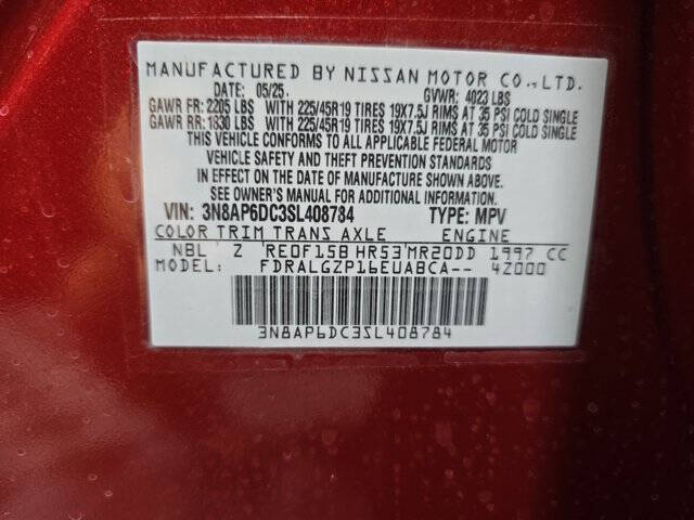 2025 Nissan Kicks SR