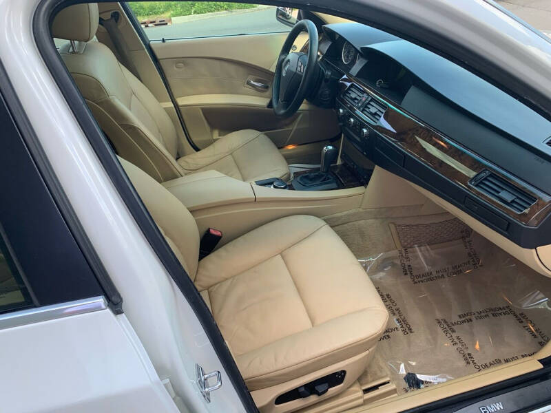 2006 BMW 5 Series 525xi