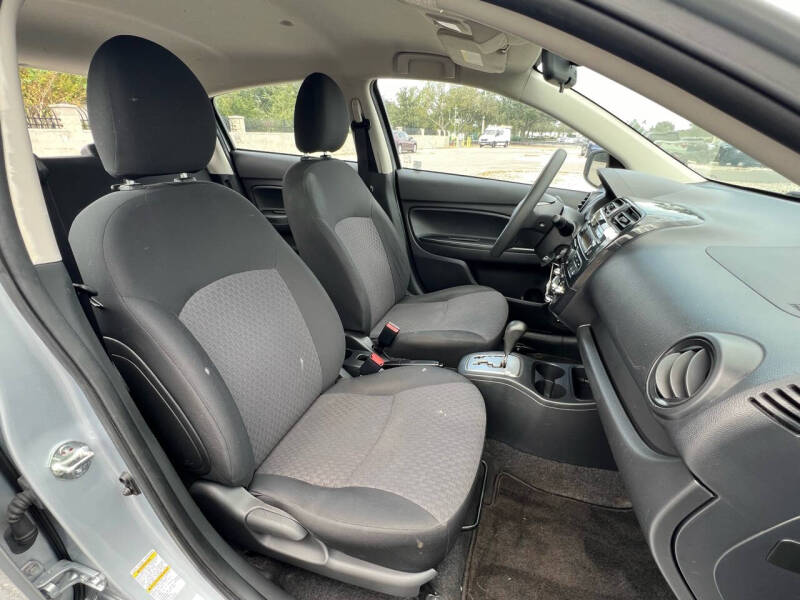 2017 Mitsubishi Mirage ES