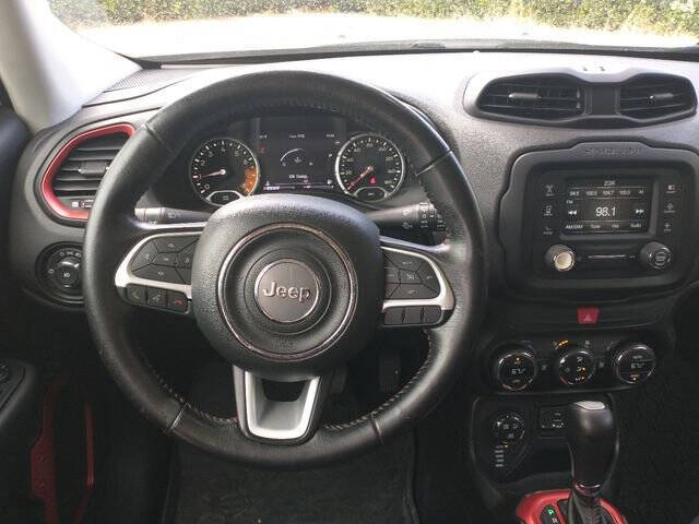 2017 Jeep Renegade Trailhawk