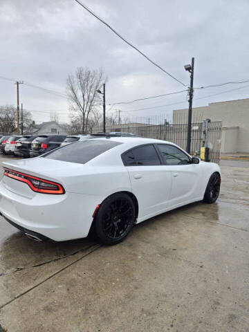2019 Dodge Charger SXT