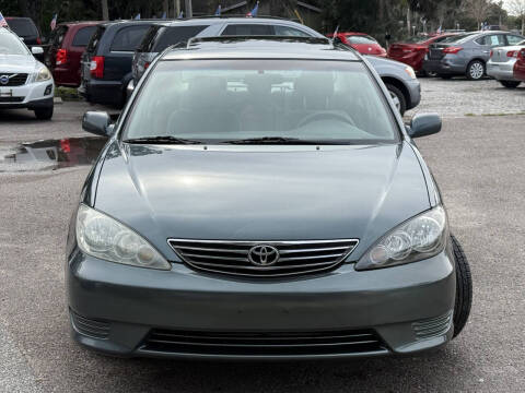2005 Toyota Camry LE V6
