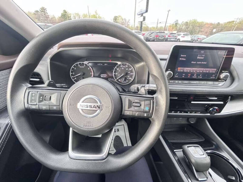 2021 Nissan Rogue SV