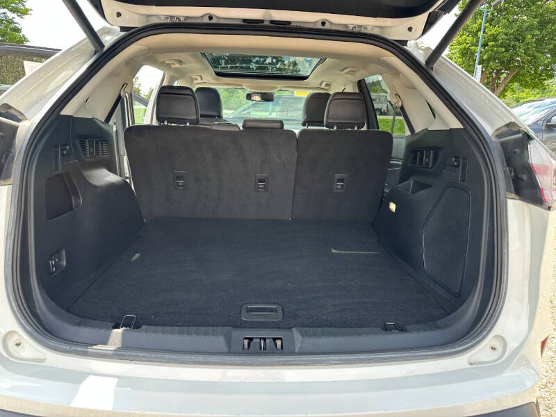 2024 Ford Edge Titanium