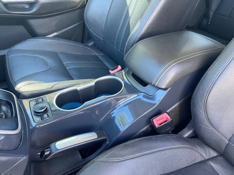 2013 Ford Escape Titanium