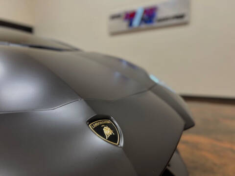 2012 Lamborghini Aventador LP 700-4