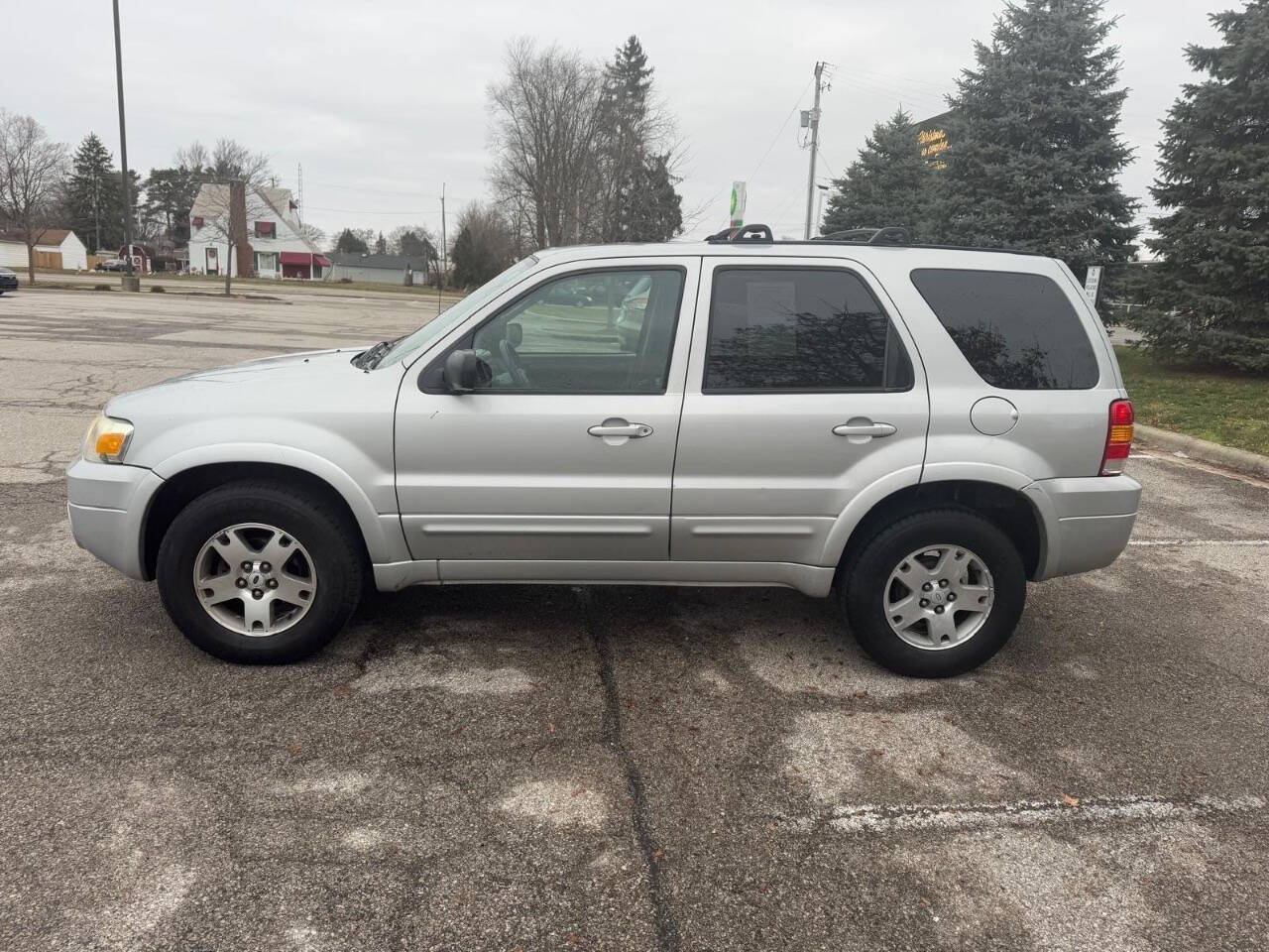 2005 Ford Escape for sale at MJ AUTO SALES LLC in Newark, OH