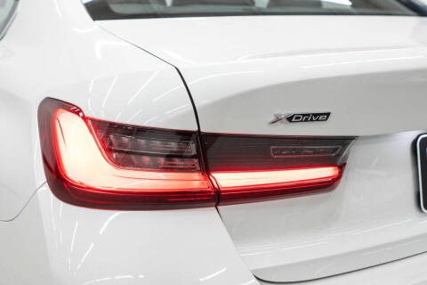 2025 BMW 3 Series 330i xDrive