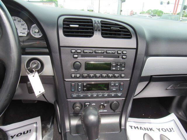 2005 Ford Thunderbird Deluxe