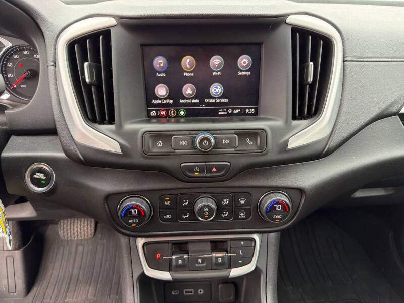 2022 GMC Terrain SLE