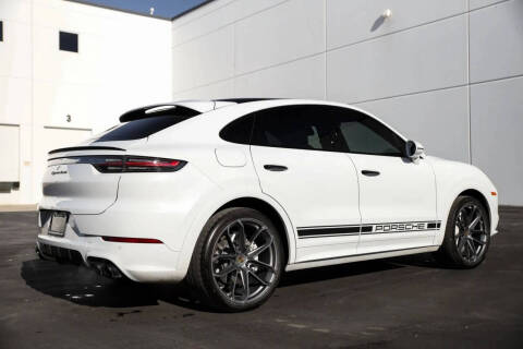 2020 Porsche Cayenne Turbo Coupe