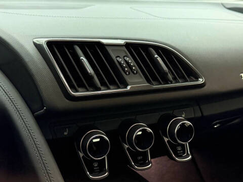 2022 Audi R8 5.2 V10 performance