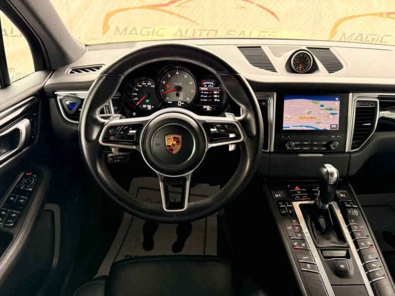 2018 Porsche Macan S