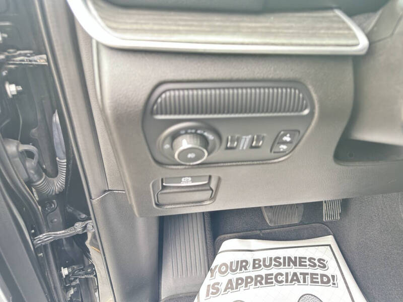 2023 Jeep Wagoneer L Series II